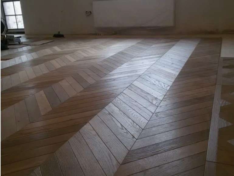 Укладка паркетной доски елочкой: подробная технология замкового и клеевого способов для сложного дизайна