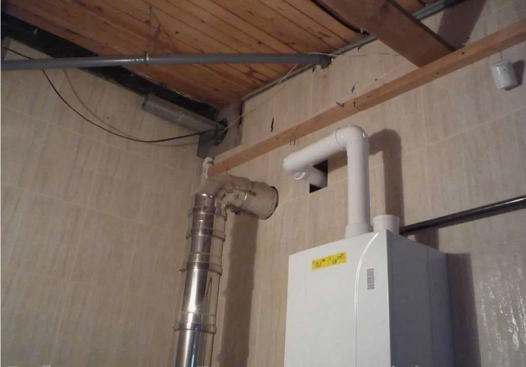 Установка газового котла в частном доме: от требований к помещению до монтажа коаксиального дымохода и подключения к отоплению