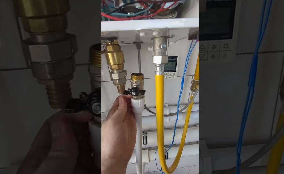 Промывка теплообменника газовой колонки лимонной кислотой в циркуляции: детальный гид для домашнего мастера